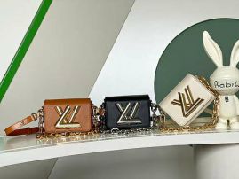Picture of LV Lady Handbags _SKUfw139749472fw